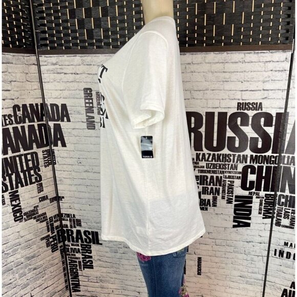 Torrid 0-L Vanilla Life Isn't Perfect Statement Crew Neck Short Sleeve Tee - Picture 3 of 6